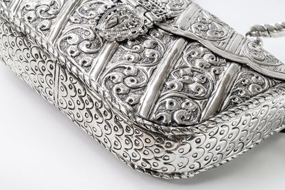 The Eternel Heirloom: Handcrafted antique heritage metal bag