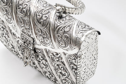 The Eternel Heirloom: Handcrafted antique heritage metal bag