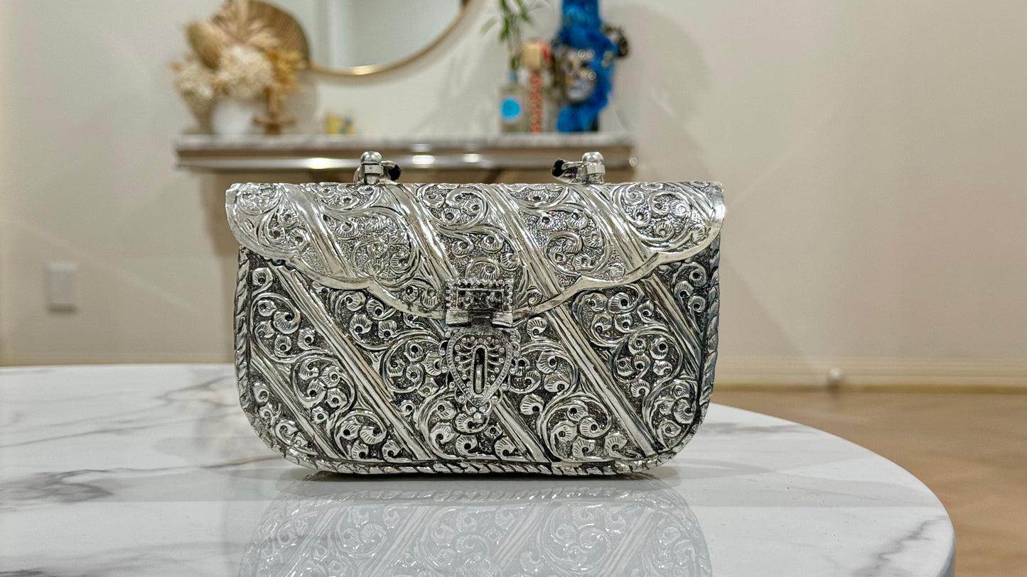 The Eternel Heirloom: Handcrafted antique heritage metal bag