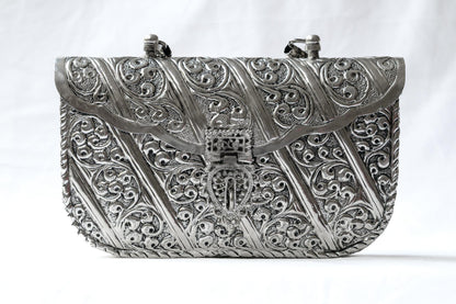 The Eternel Heirloom: Handcrafted antique heritage metal bag