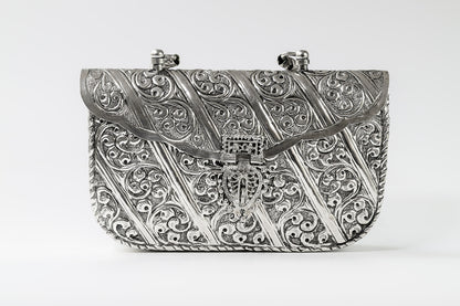 The Eternel Heirloom: Handcrafted antique heritage metal bag