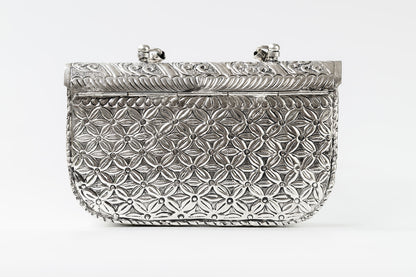 The Eternel Heirloom: Handcrafted antique heritage metal bag